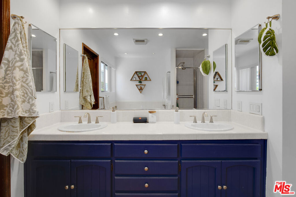 3903 Via Dolce Property Photo 5