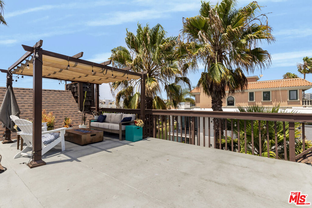 3903 Via Dolce Property Photo 10