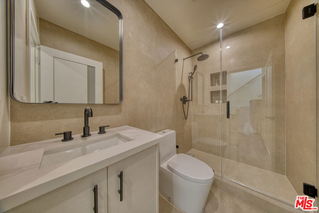 3009 Amethyst Street Property Photo 13