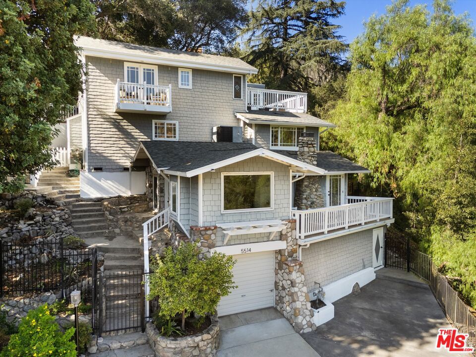 5514 Canyonside Road Property Photo 4