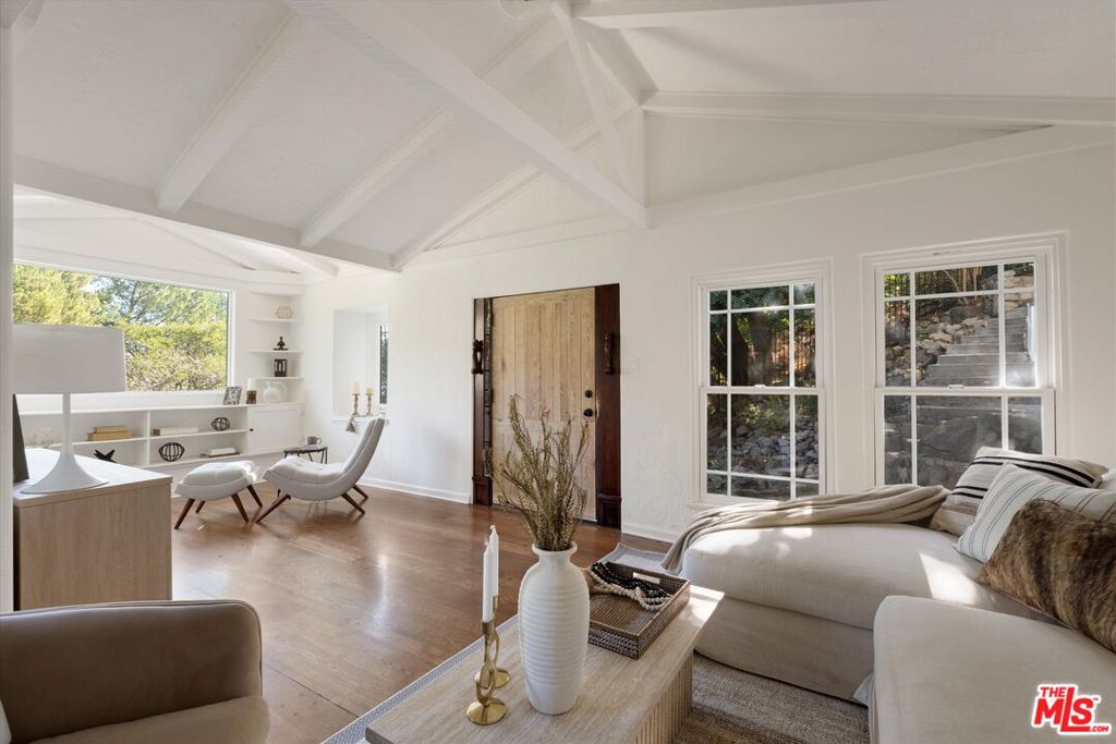 5514 Canyonside Road Property Photo 13