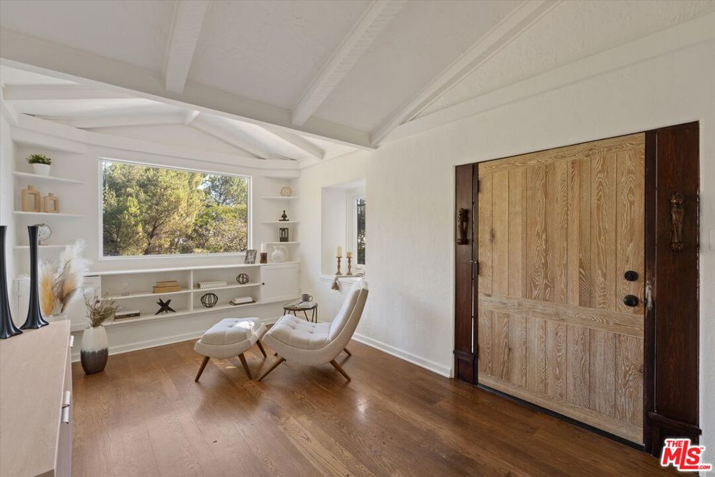 5514 Canyonside Road Property Photo 14