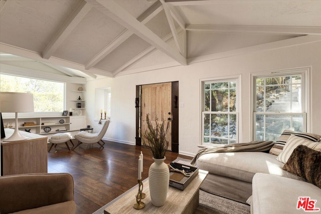 5514 Canyonside Road Property Photo 16