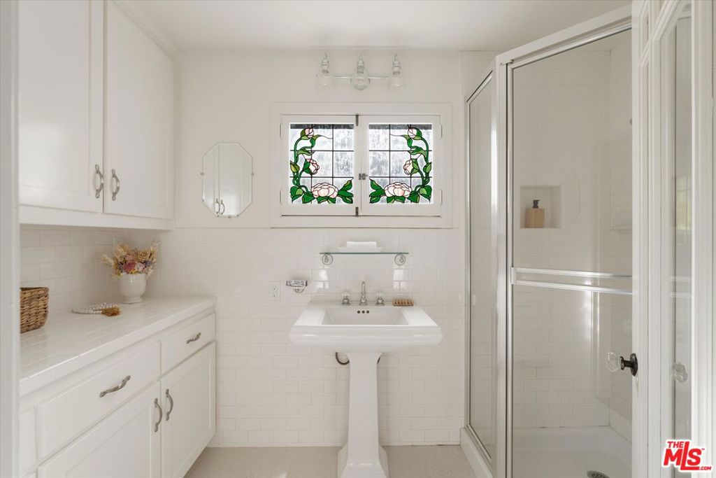 5514 Canyonside Road Property Photo 40
