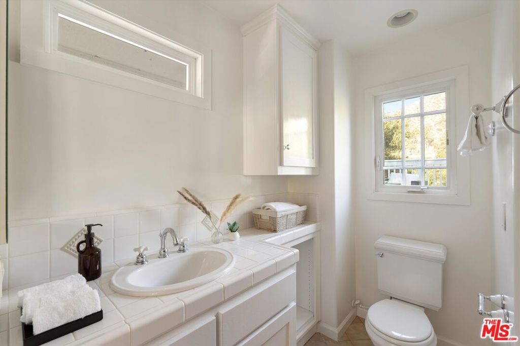 5514 Canyonside Road Property Photo 46