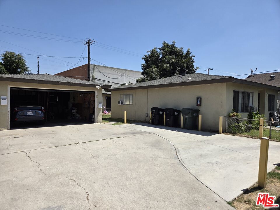 6337 Gallant Street Property Photo 3