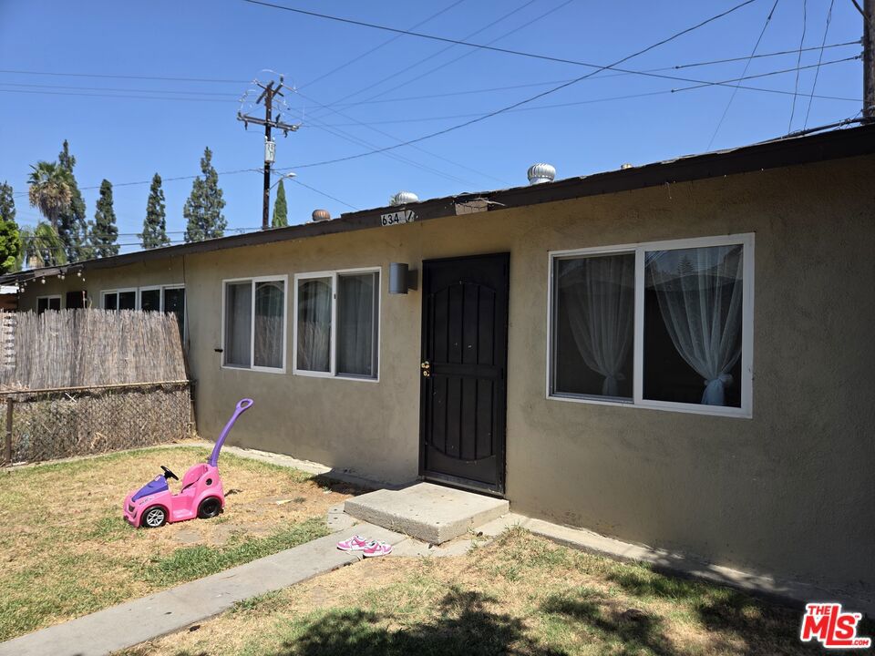 6337 Gallant Street Property Photo 5