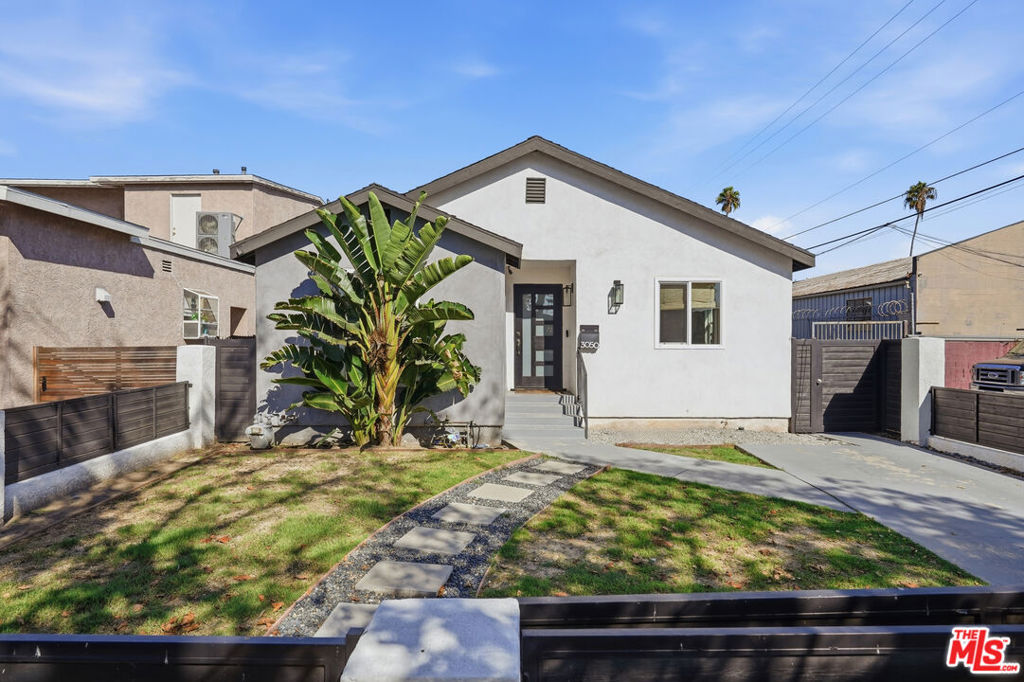 3050 Chesapeake Avenue Property Photo 1