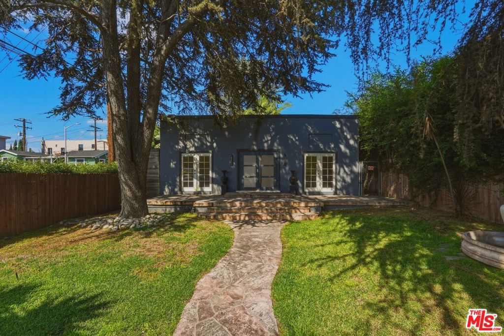 1301 N Orange Grove Avenue Property Photo 7