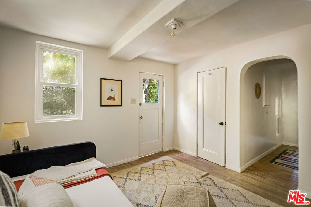 483 Museum Drive Property Photo 26