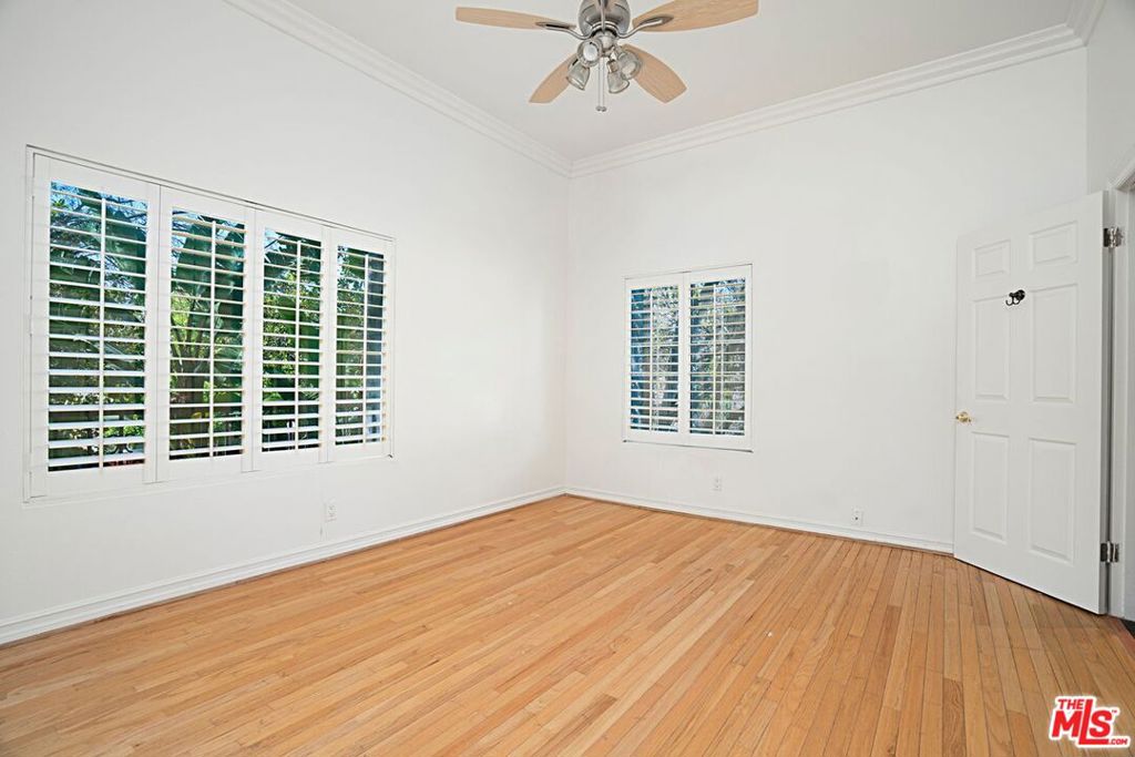 3836 Mound View Avenue Property Photo 22