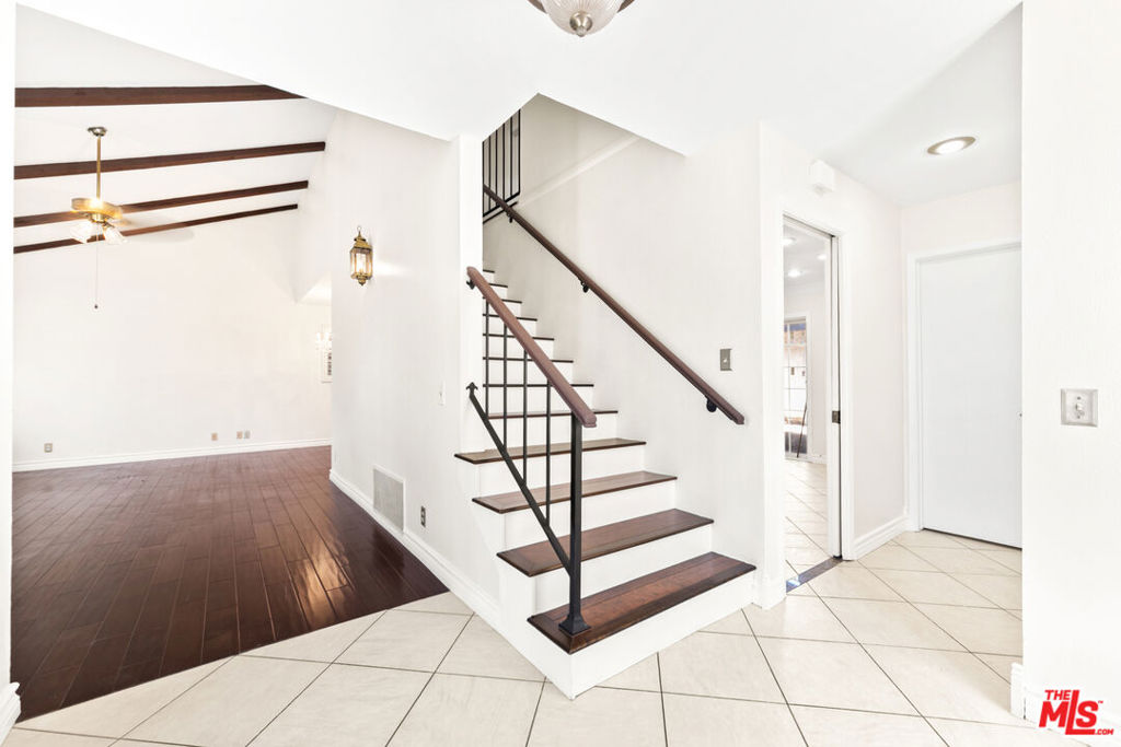 17 Palmetto Drive Property Photo 8