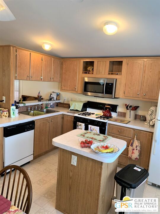 17640 Corkill Road 23 Property Photo 6