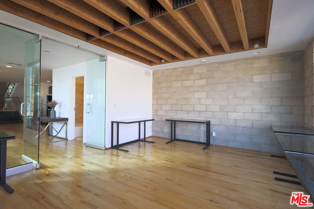 6615 Melrose Avenue 1 Property Photo 3