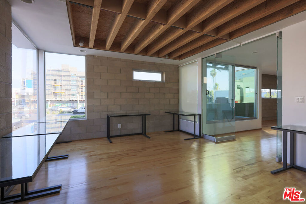 6615 Melrose Avenue 1 Property Photo 4