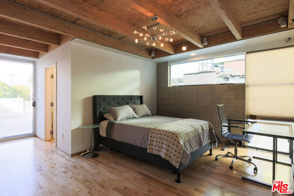 6615 Melrose Avenue 1 Property Photo 18