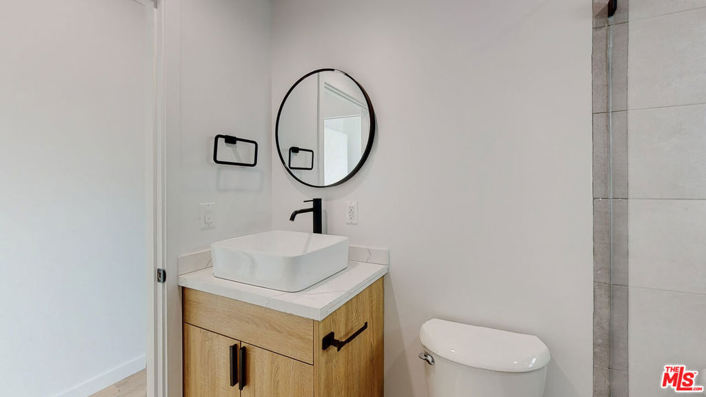 16010 Cantlay Street 1 Property Photo 22