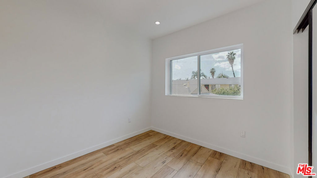 16010 Cantlay Street 1 Property Photo 24