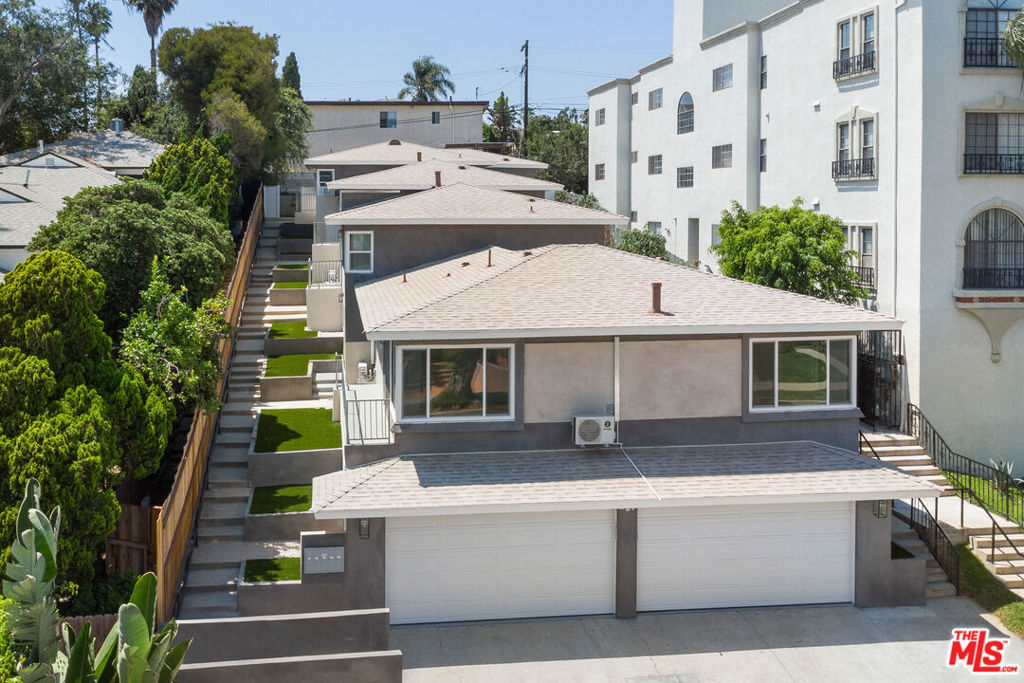 7127 Ramsgate Avenue Property Photo 1