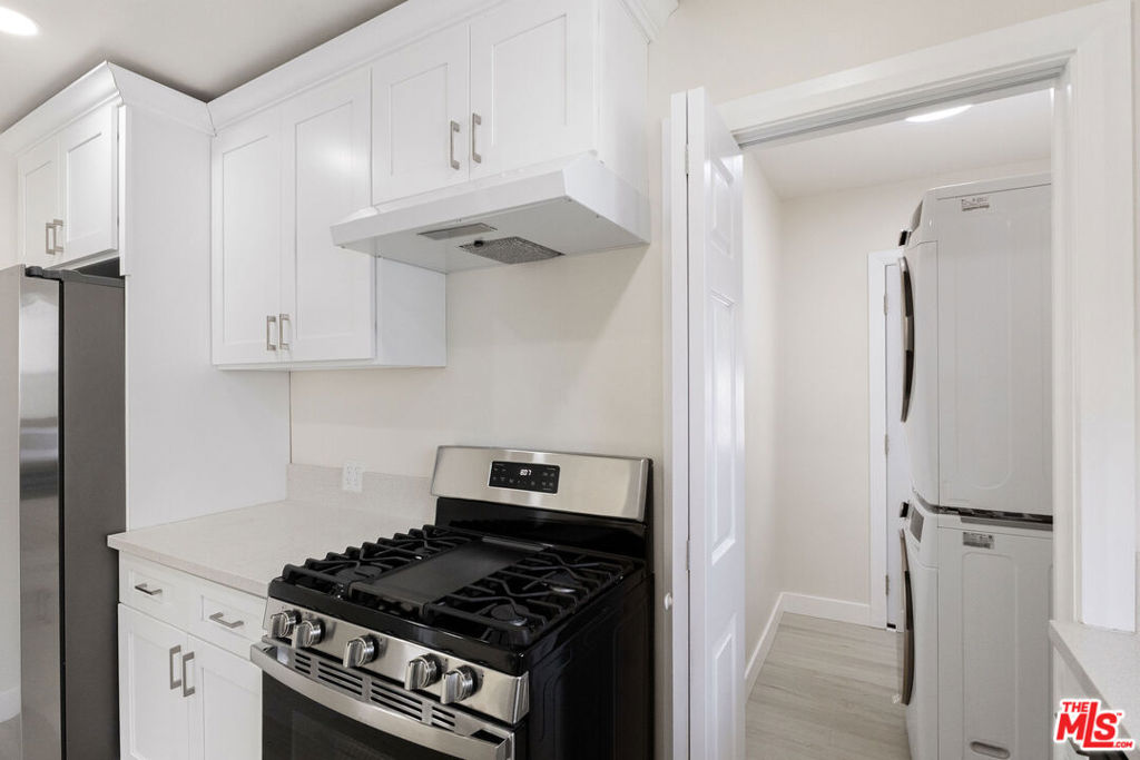 7127 Ramsgate Avenue Property Photo 19