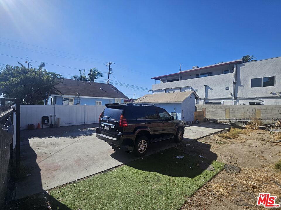 16704 S Vermont Avenue Property Photo 2
