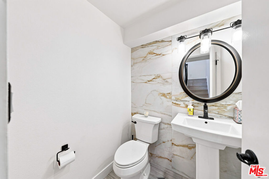 13235 Fiji Way F Property Photo 12