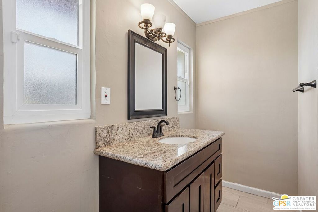 37767 Porter Drive Property Photo 25