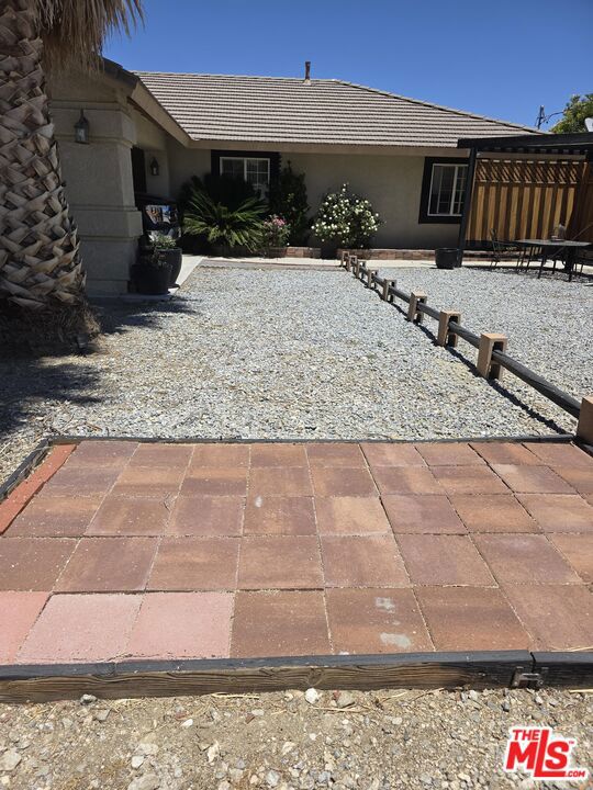 1168 Smoke Tree Road Property Photo 8