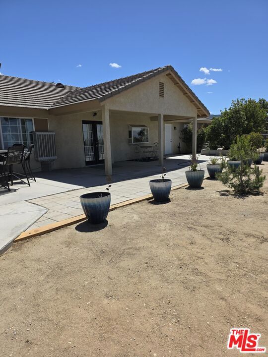 1168 Smoke Tree Road Property Photo 9