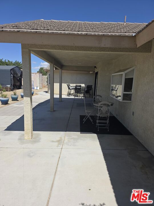1168 Smoke Tree Road Property Photo 10