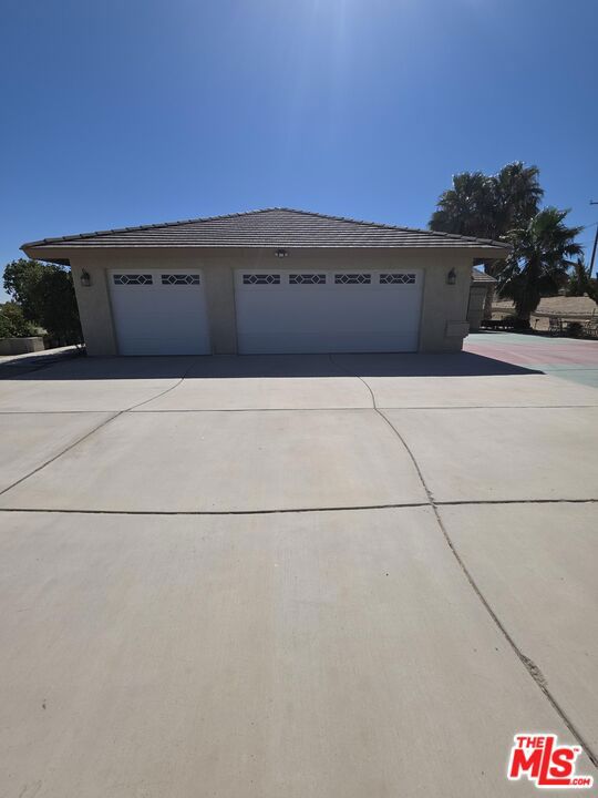 1168 Smoke Tree Road Property Photo 22