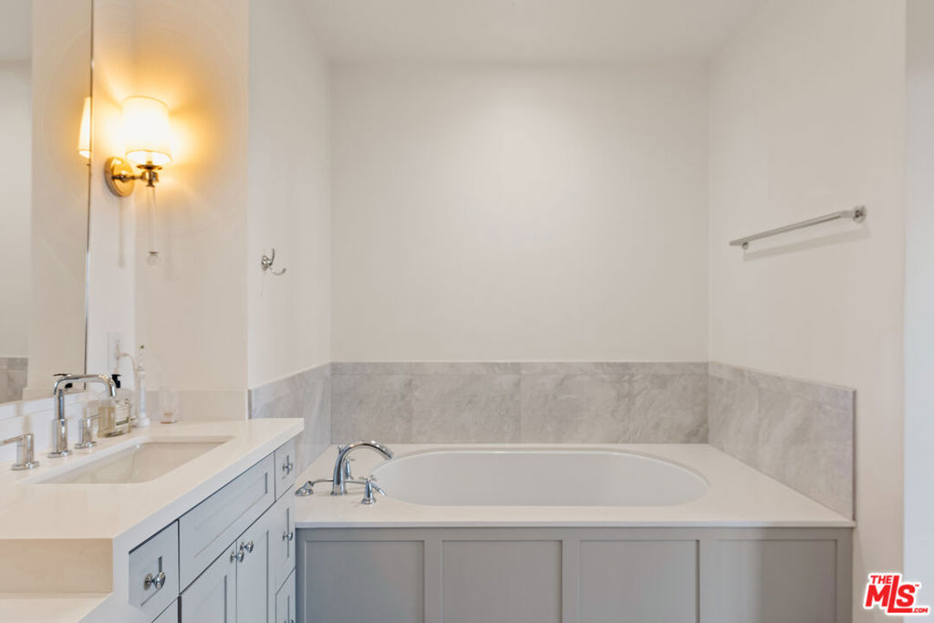 10580 Wilshire Boulevard 5sw Property Photo 9