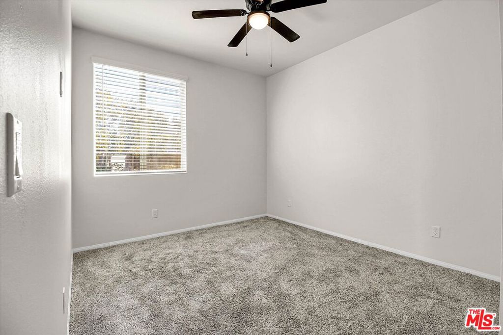 24645 Hudson Street Property Photo 7