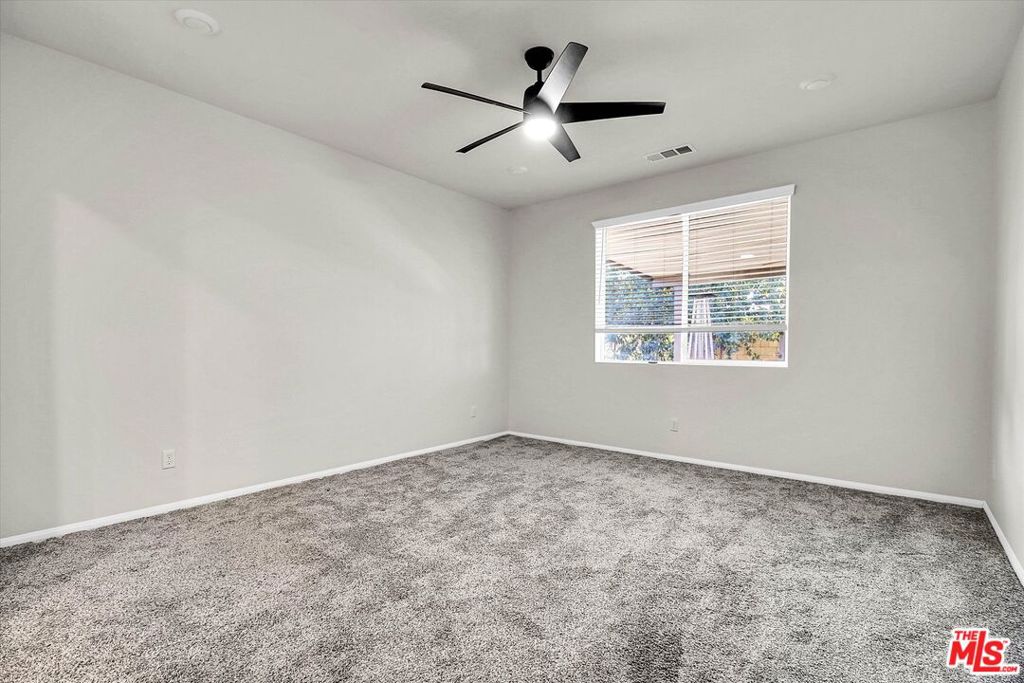 24645 Hudson Street Property Photo 18