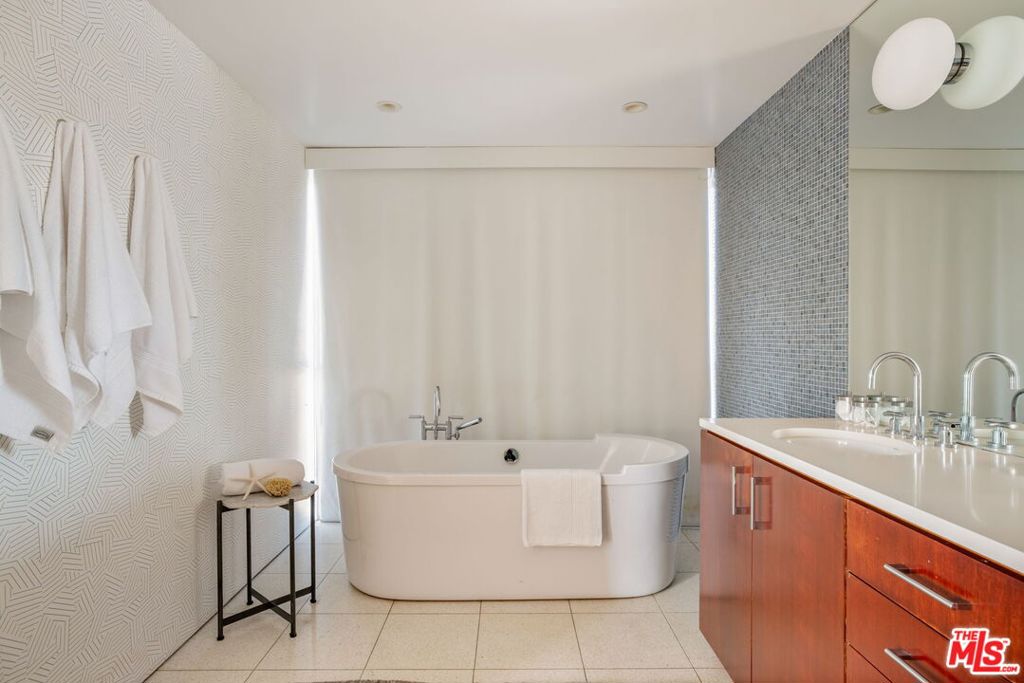 49 Brooks Avenue Property Photo 12