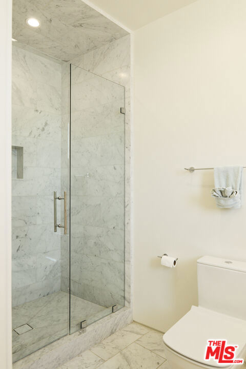 8455 Franklin Avenue Property Photo 21