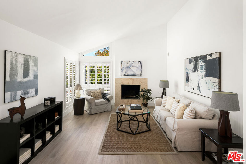 12556 Rosy Circle Property Photo 4