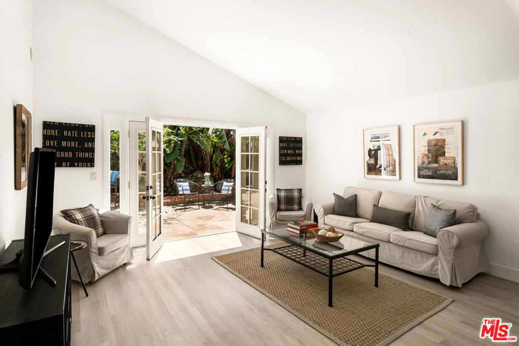 12556 Rosy Circle Property Photo 7