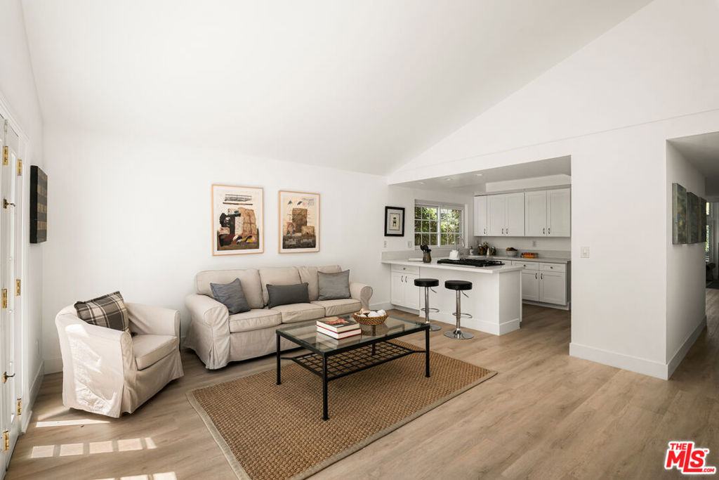 12556 Rosy Circle Property Photo 8