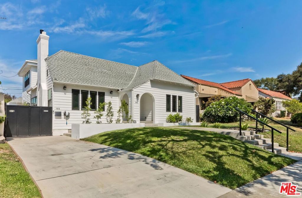 1015 S Tremaine Avenue Property Photo