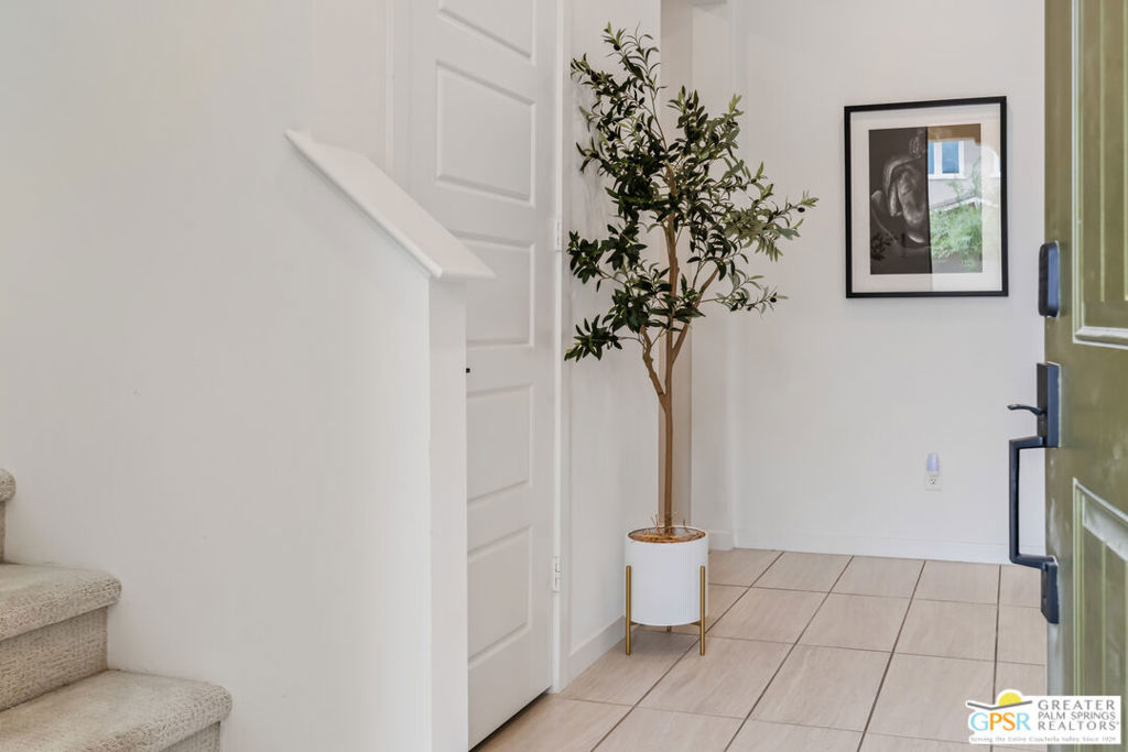 601 Via Firenze Property Photo 3