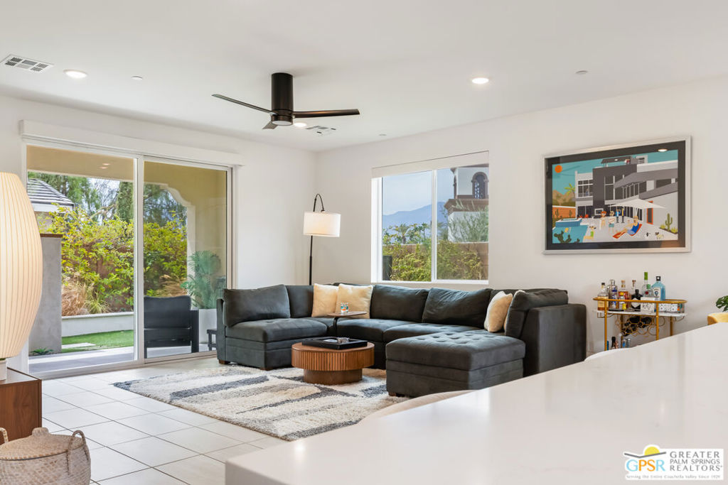 601 Via Firenze Property Photo 4