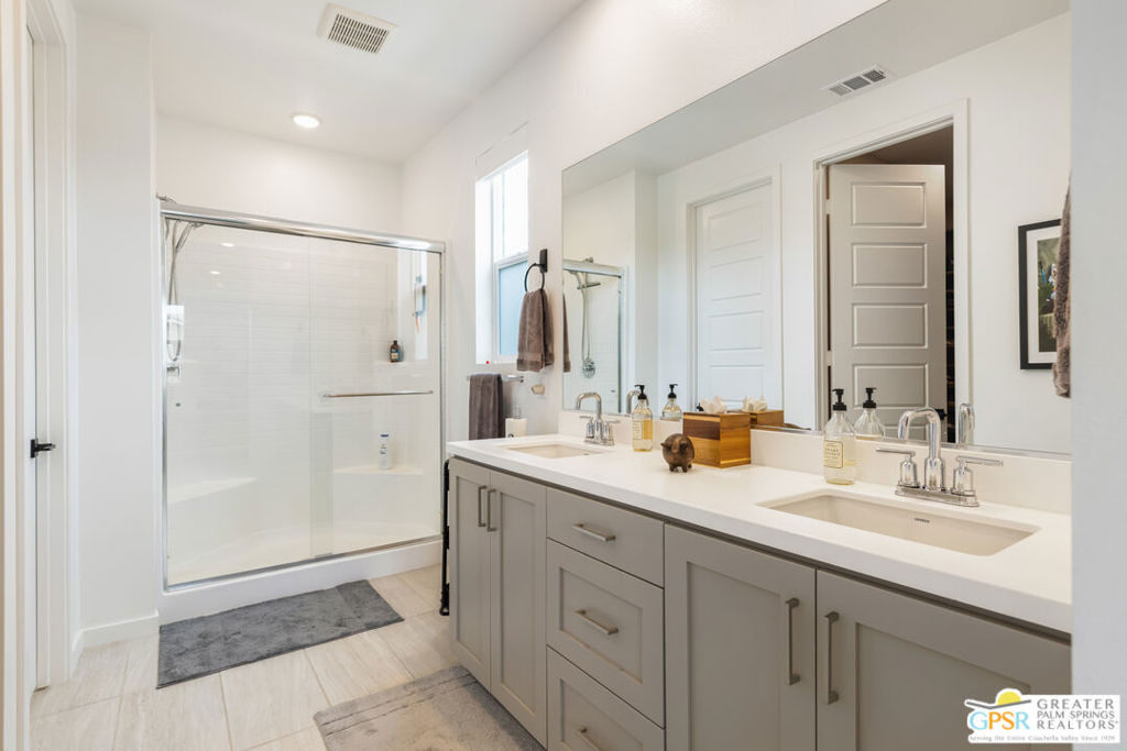 601 Via Firenze Property Photo 17
