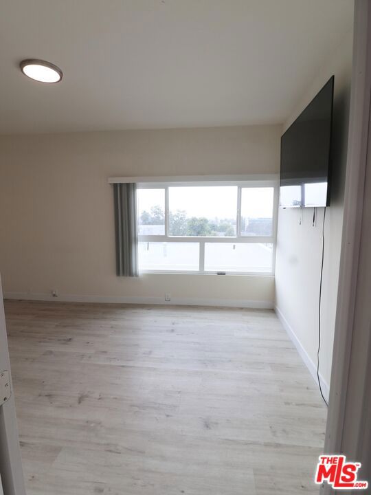 13716 Penn Street 10 Property Photo 30