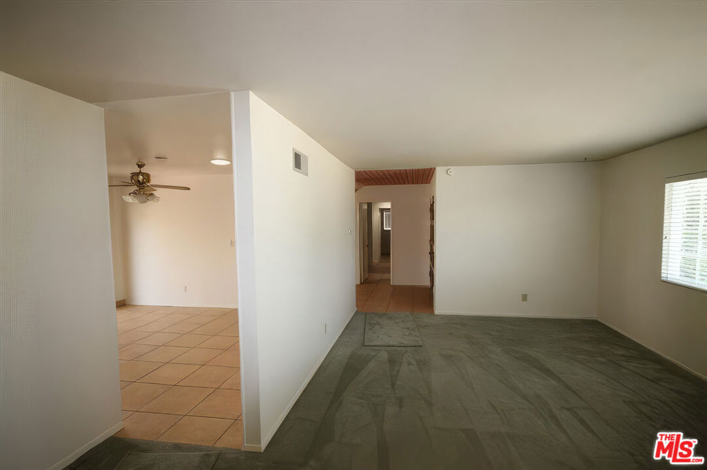 1051 Gill Avenue Property Photo 17