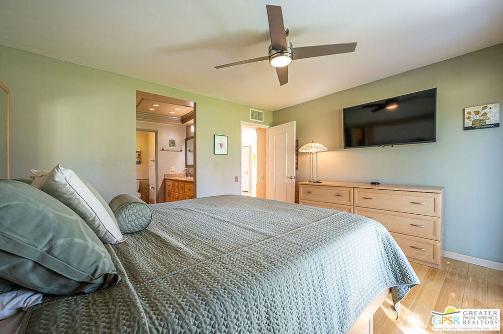 5980 Paradise Plaza Property Photo 21