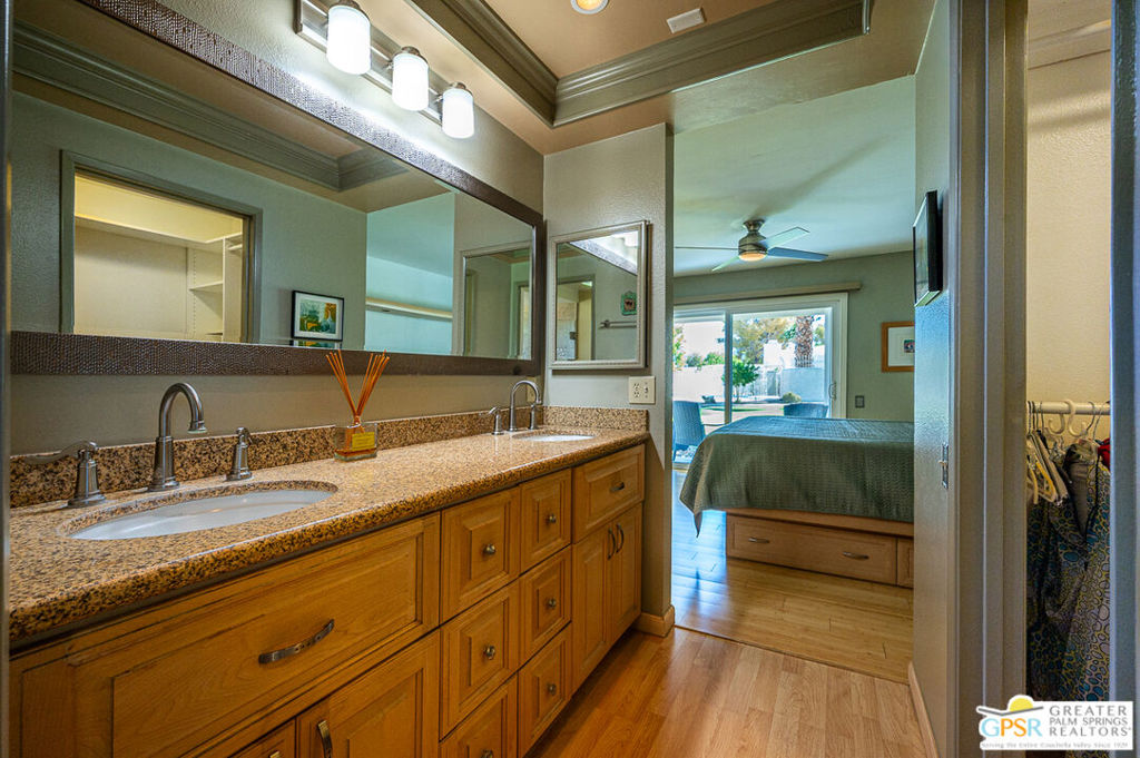 5980 Paradise Plaza Property Photo 23