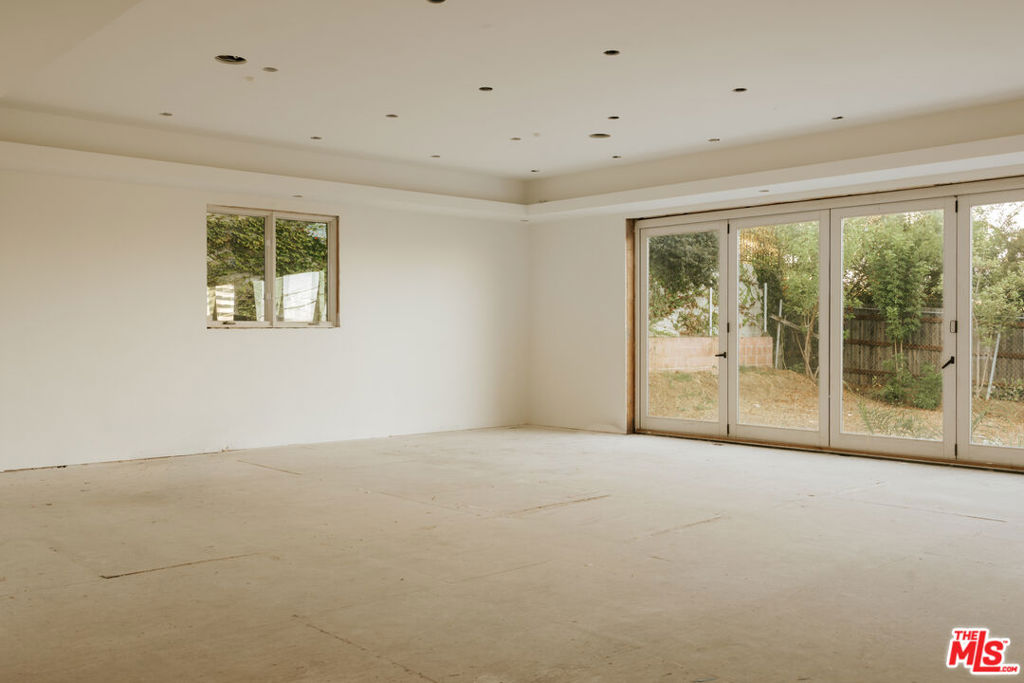 1015 Franklin Street Property Photo 8