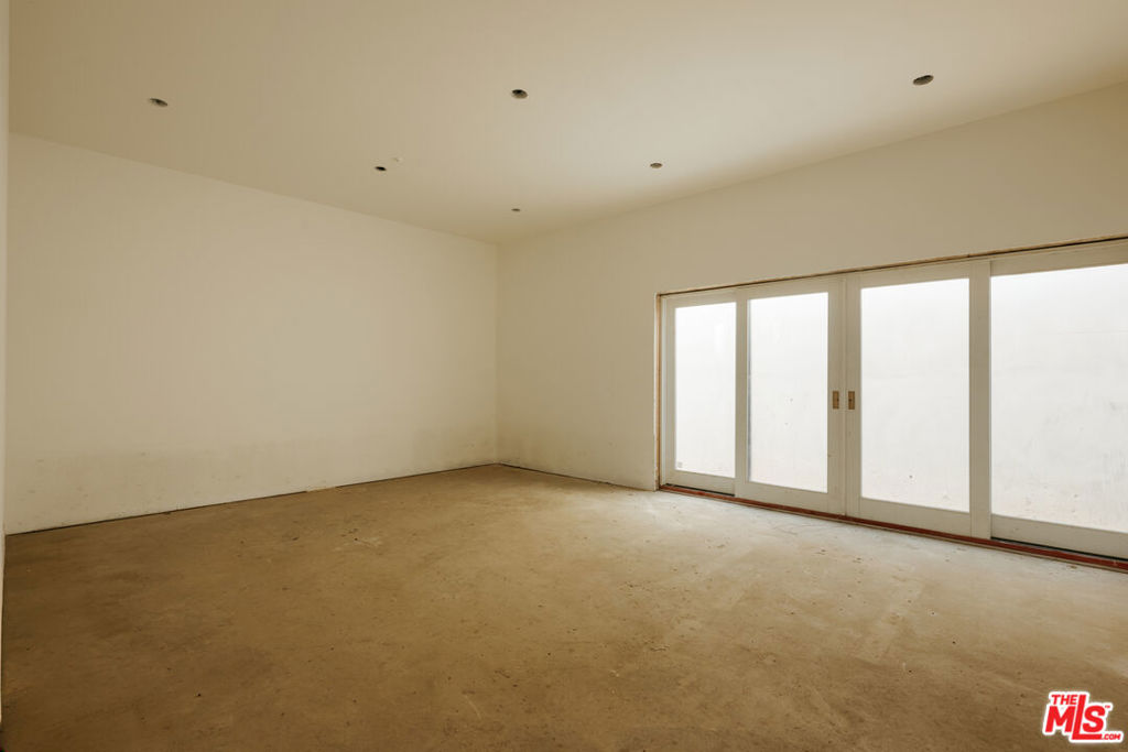 1015 Franklin Street Property Photo 18