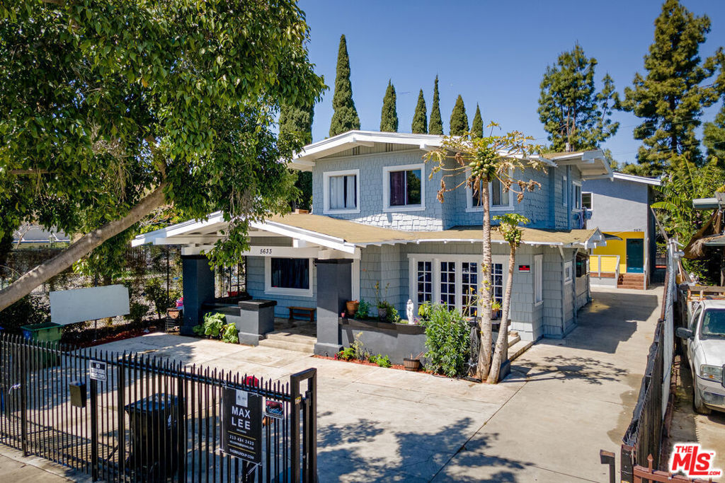 5633 La Mirada Avenue Property Photo 2